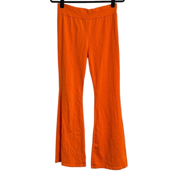 SHEIN Pants - 🌻 SHEIN Bright Orange Flare Leg Leggings